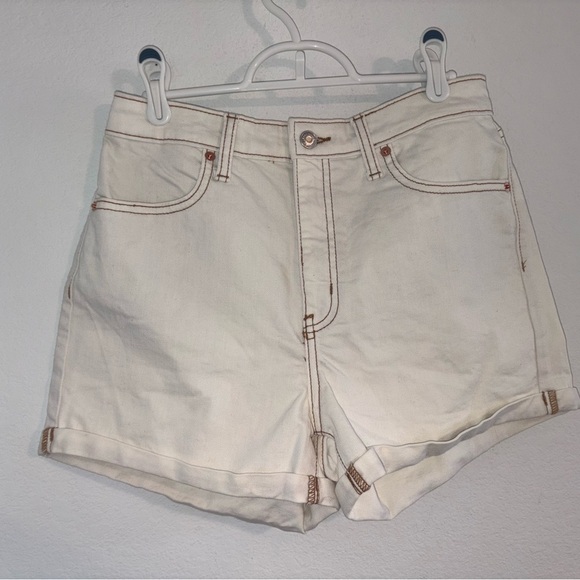 Stitch Detail White Denim Shorts - Picture 6 of 8